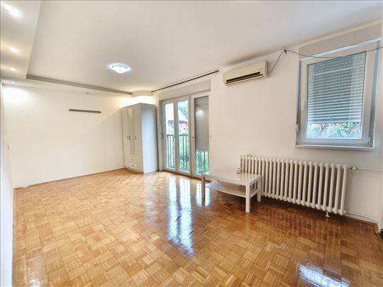 Komforan 3.0 stan, 60m2, Radnička
