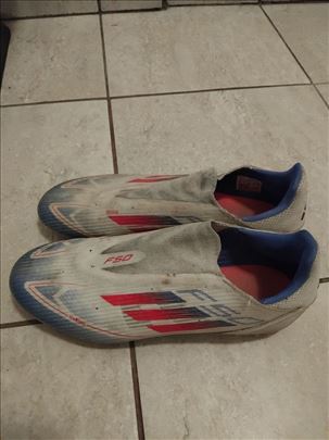 Kopačke f50 broj 42