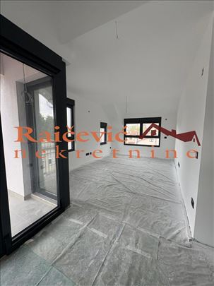 Cvetkova pijaca, 2.0, 51 m2, useljiv  u oktobru