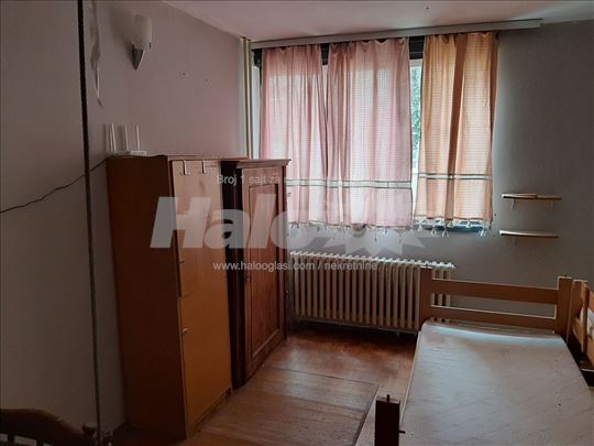 Garsonjera kod Autokomande