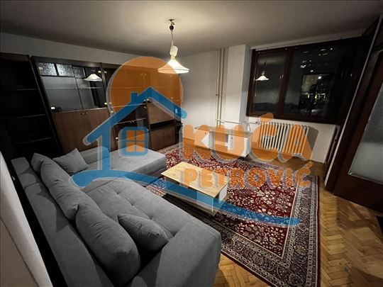 Izdaje se odličan stan kod Delta Planeta, 60m2