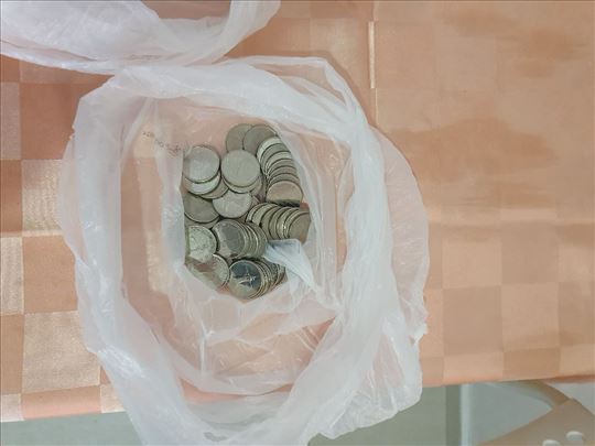 Кованице арапских дирхама, један дирхам са ликом 