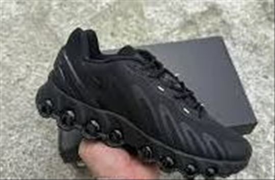 Nike Air Max Plus DN8 Black