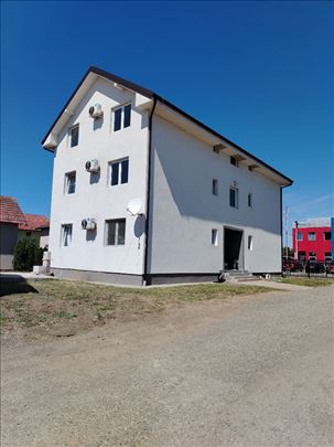 Novi,Ugrinovci,6 soba,30 kreveta, smestaj radnika 