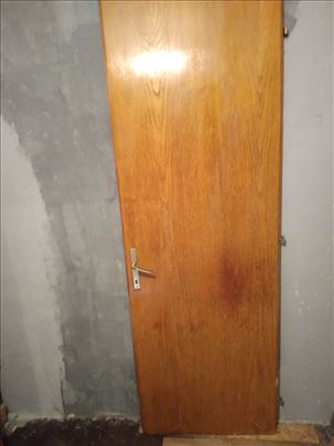 Prodajem sobna vrata 220 cm x 75 cm
