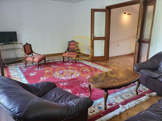 Rušanj, 320m2, 6 ari placa