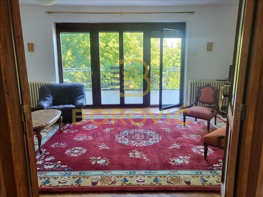 Rušanj, 320m2, 6 ari placa