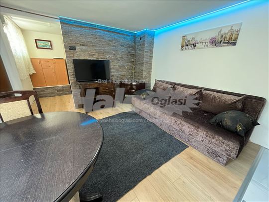 Stan 26m2 Zemun, infostan uključen u cenu