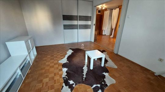 Žarkovo - 59m2 - Trgovačka