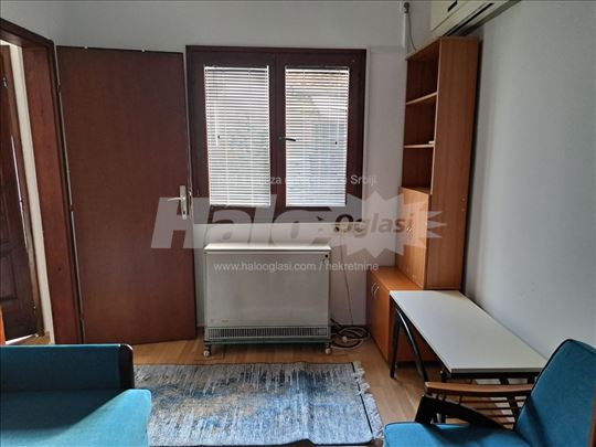 1.0, namešten, renoviran,  idealno za studenta