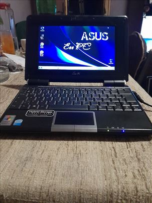 Asus Eee PC 904HA-sa punjacem