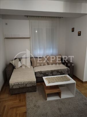Izdaje se garsonjera kod Šojke, 28m2!