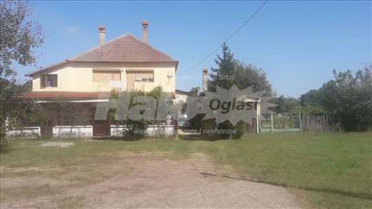 Izdajem ugostiteljski objekat