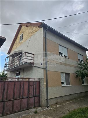 Kuća,Samostalna,Kać  140m²