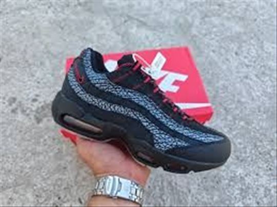 Nike Air Max 95 Black Infrared