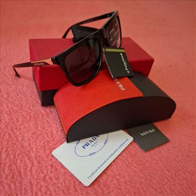 Prada Polarizovane sunčane naočare unisex nove