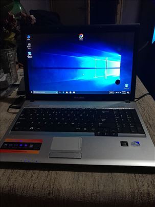Samsung NP-R519