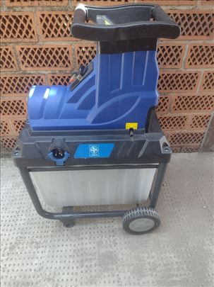 Sečka za grane 2500 W