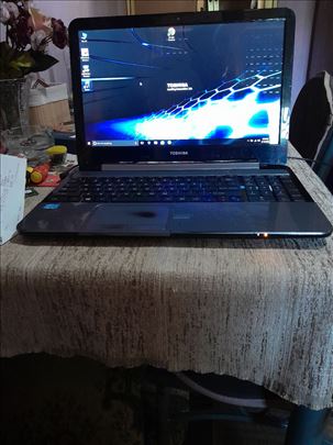 TOSHIBA Satellite L955 - i3 3rd gen/640 Gb/4 Gb