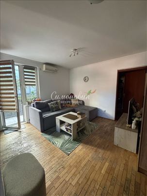 Vidikovačka padina, 1.5, 45m2, II,terasa,eg, uknji