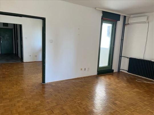 Vidikovački venac, 3.0-88m2, terasa, 4/12, prazan
