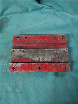 Zmaj 142 nosač kose 69.1701