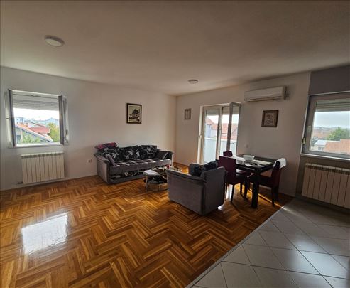 Altina 52m2, namešten