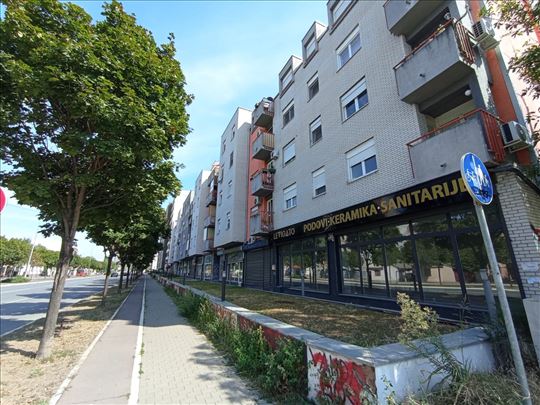 Blok 62,lako 2,5-sob,očuvan,zgrade iz 2010. god.