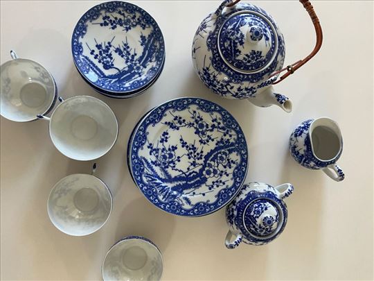 Japanski stil sakura motiv, cajnik, solje, tanjiri