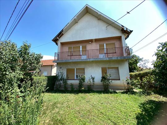 Kuća 168m², 5a placa - Zvečka,Obrenovac