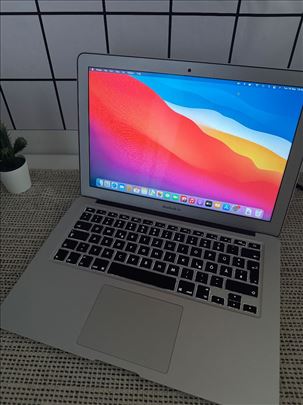 MacBook Air 13” Mid 2013 i7 8GB RAM  macOS Big Sur