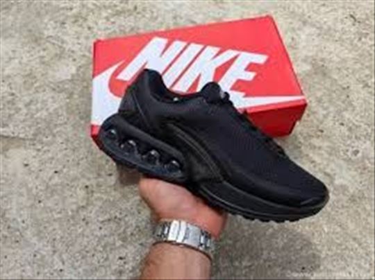 Nike Air Max DN Triple Black; Nove Patike