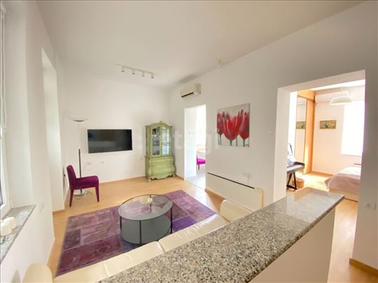 Prelep dvosoban stan za izdavanje, Dorćol