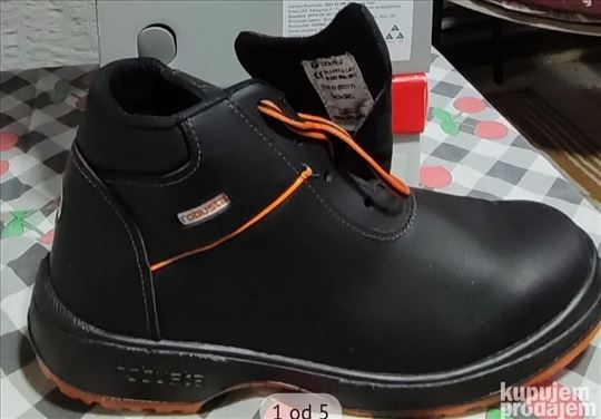 Radne cipele 45 i 48 broj