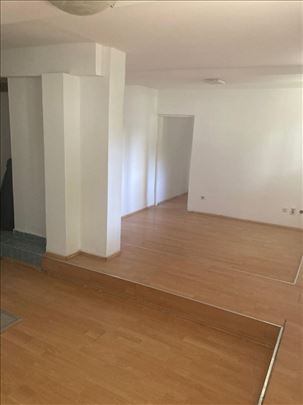 Učiteljsko naselje, 41m2, slobodan parking