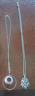 Vintage ogrlice 08 2 komada