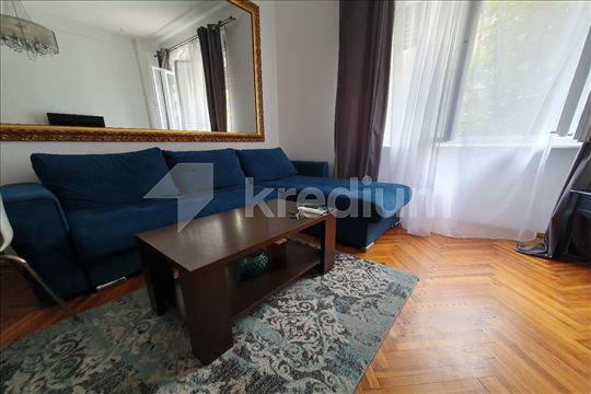 Zahumska - 01 - Zvezdara