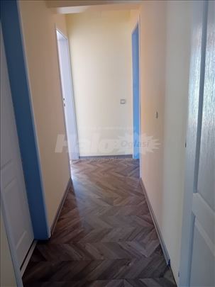 Žarkovo ,trosoban stan izdajem