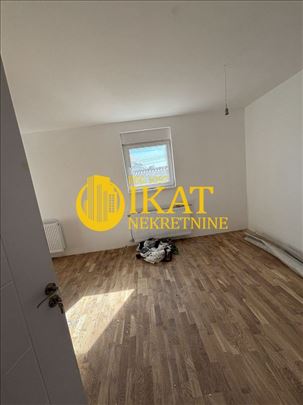 Kaluđerica stan 47m2, jednoiposoban, Bulevar revol