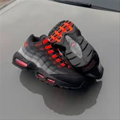 nike air max 95 reverse crimson