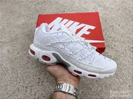 Nike Air Max Plus TN Utility White Safety Orange