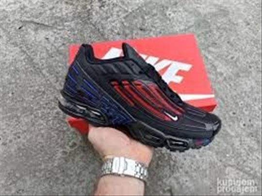 nike air max tn plus 3 spider man across