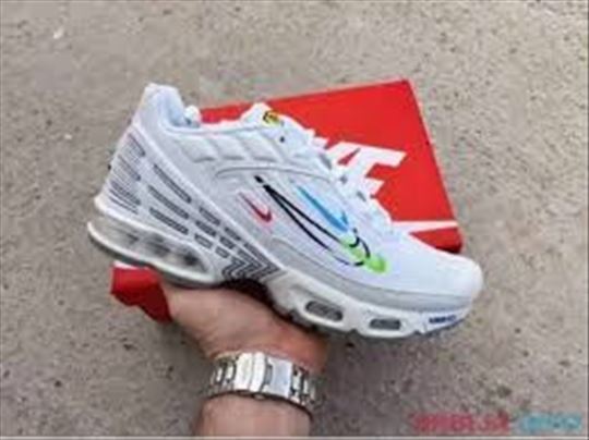 nike air max tn plus swoosh white