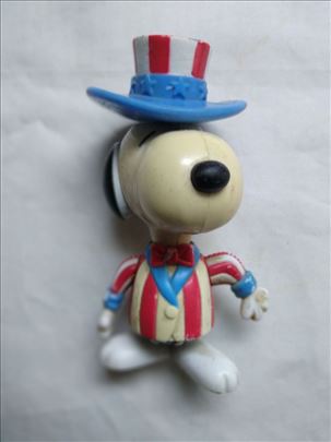 Plastična igračka Snoopy , McDonald`s serija iz 19