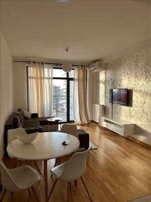 BW Parkview, 2.0, 55m2, 6/23, garaža