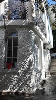 Kuća Lekono brdo/odlicna lokacija