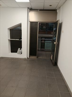 Lokal za izdavanje u centru grada