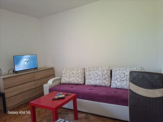 Streliste,garsonjera 28m2 ta