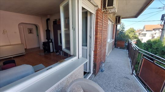 Ćalije, PR+1+1+POT, garaža, uknjižena, odlična