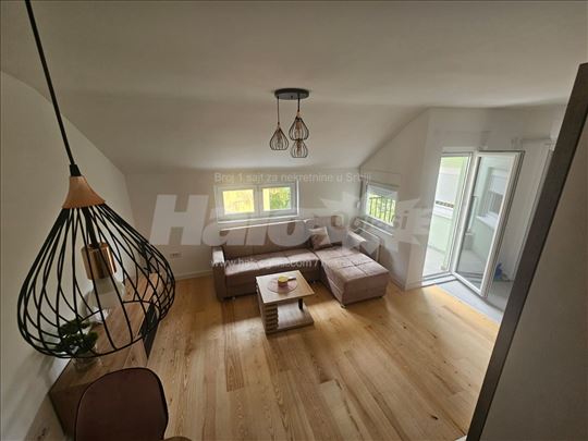 Izdaje se stan na Grbavici